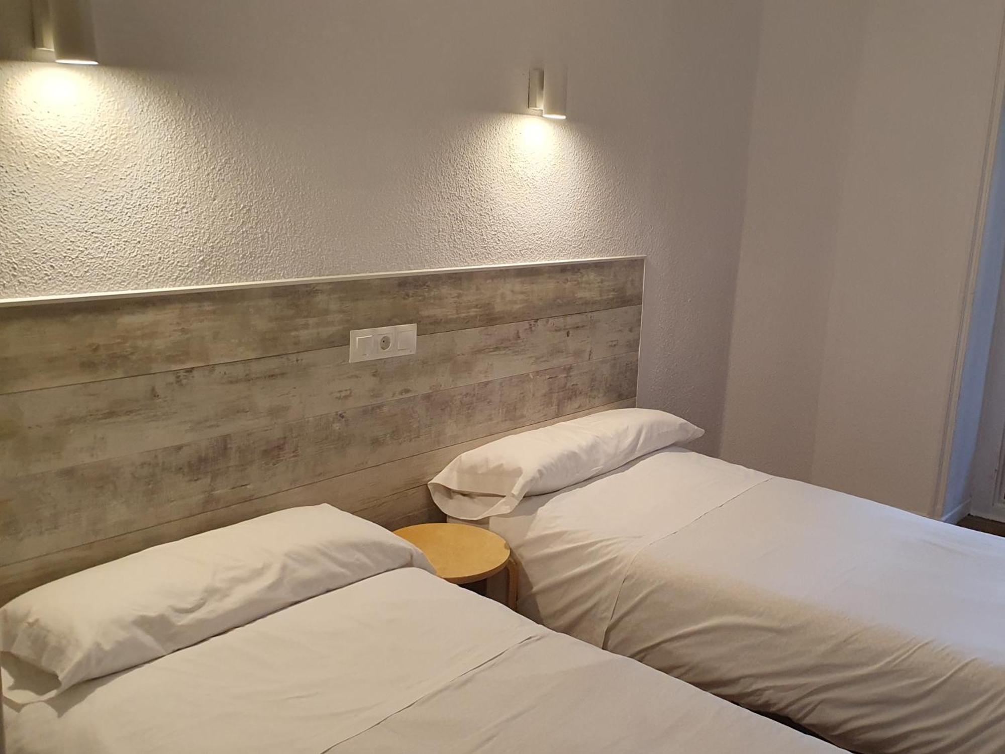 Hostal Ginebra -Madrid Centro Gran Via Sol- מראה חיצוני תמונה